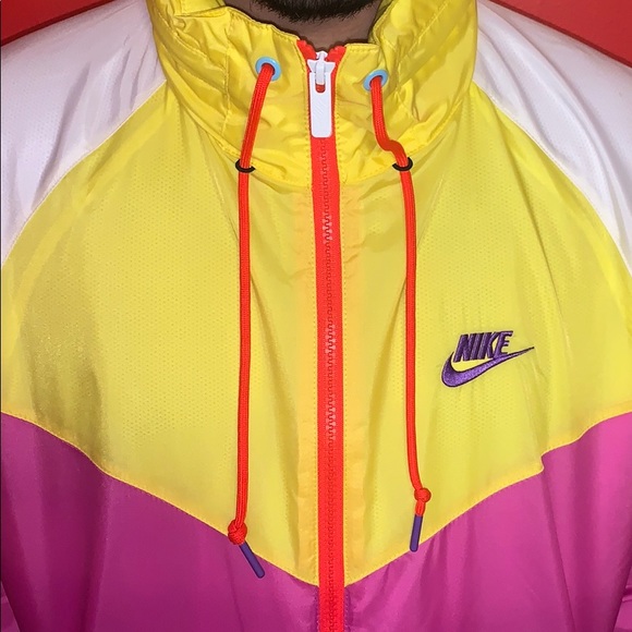 Nike windbreaker - Picture 2 of 5